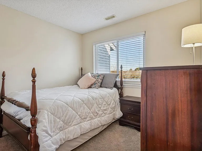 762 Quesnel Dr — Photo 29