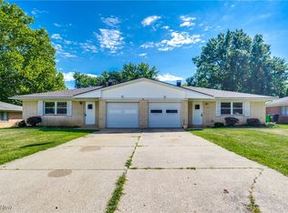 4407 & 4411 Larkdale Dr, Stow, OH 44224