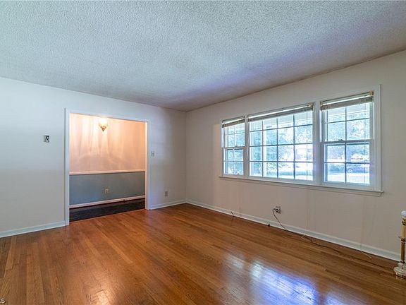 5th image of 2504 Glen Burnie Dr