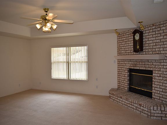 4th image of 512 Mission Arch Dr