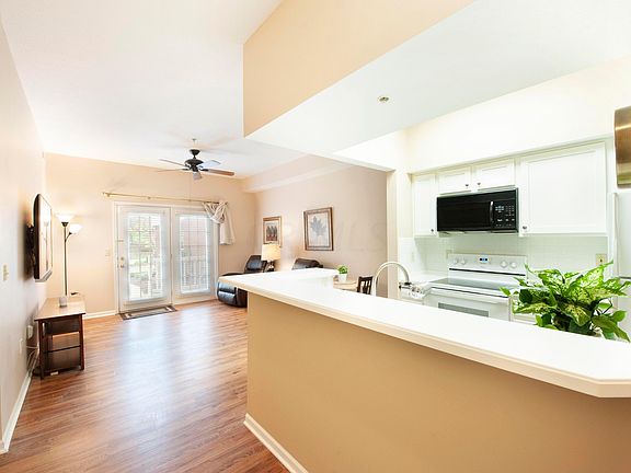 2nd image of 5935 N High St APT 113