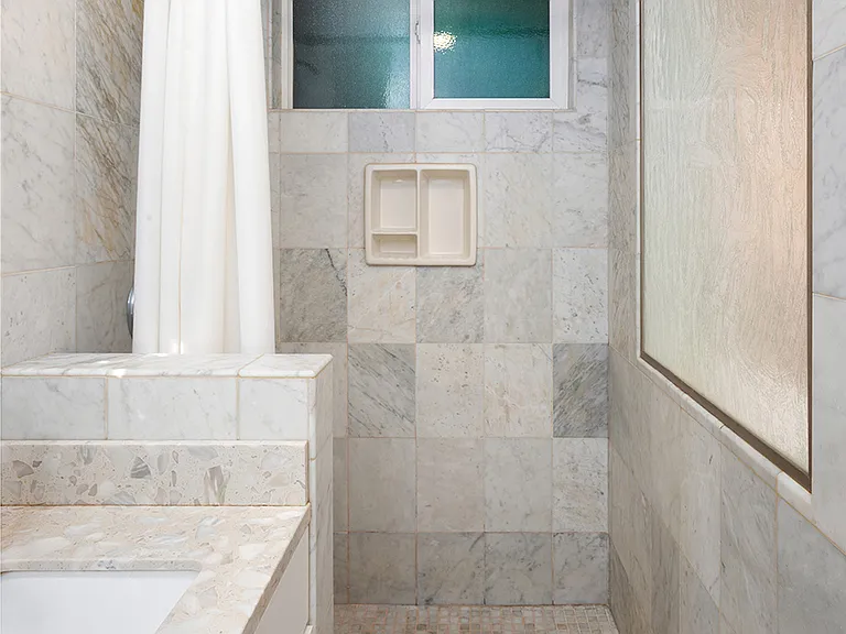 2621 Divisadero St #5 — Photo 21
