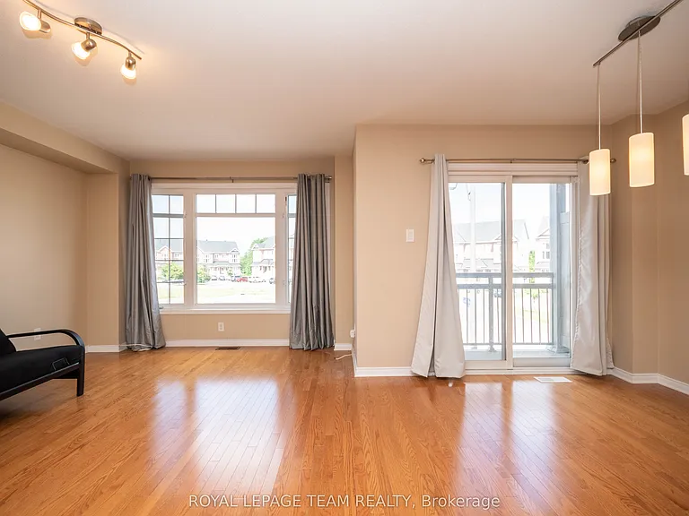304 Citiplace Dr — Photo 12