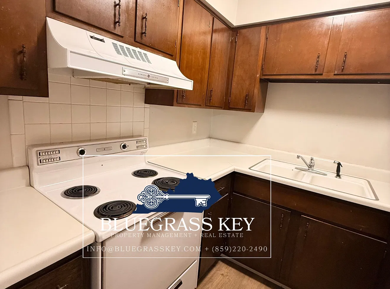120 Sycamore Ct — Photo 3