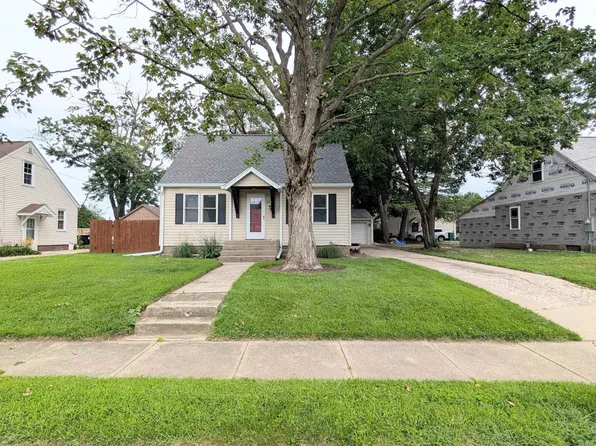 117 Franklin St, Washington, IL 61571