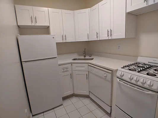 Rented by Guidance Realty Corp. | media 5