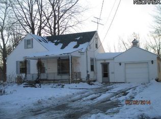 1334 Root Rd, Lorain, OH 44052