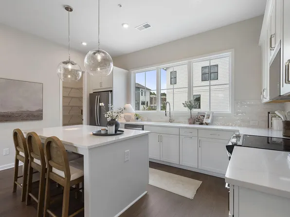 445 Argosy Park Cir, Alpharetta, GA 30022
