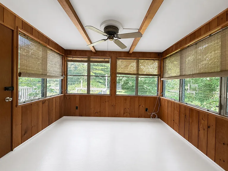 122 Camp Hill Rd — Photo 10