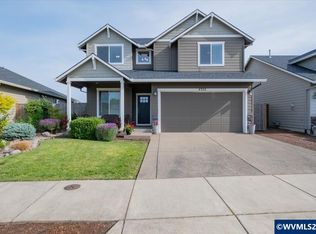 4355 Somerset Dr NE, Albany, OR 97322