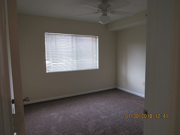 4th image of 141 SW Palm Dr APT 105