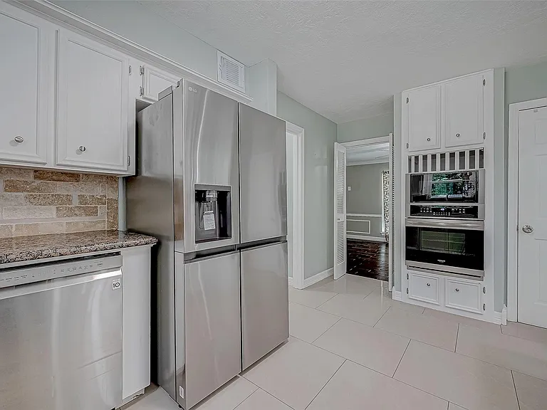 8110 Bent Oak Ln — Photo 20