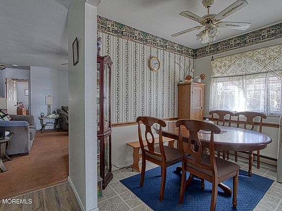 3rd image of 8 Lexington Drive #B