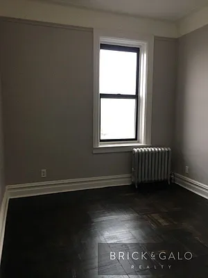 Rented by BRICK & GALO REALTY CORP | media 25