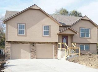 508 W 179th Ter, Belton, MO 64012