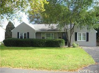 322 Stanton Dr, Syracuse, NY 13214