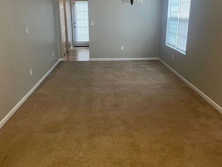 247 Makayla Ct — Photo 4