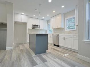 3403 Silsby Rd, Cleveland Heights, OH 44118