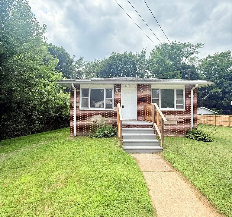 1st image of 1342 S Hawkins Ave