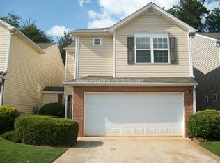 305 Lakeside Cir, Covington, GA 30016