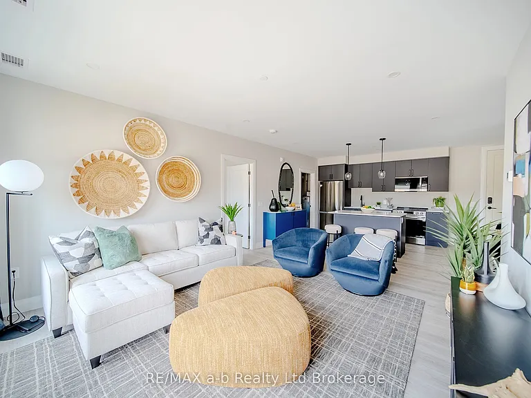 14 Harvest Ave #809 — Photo 11