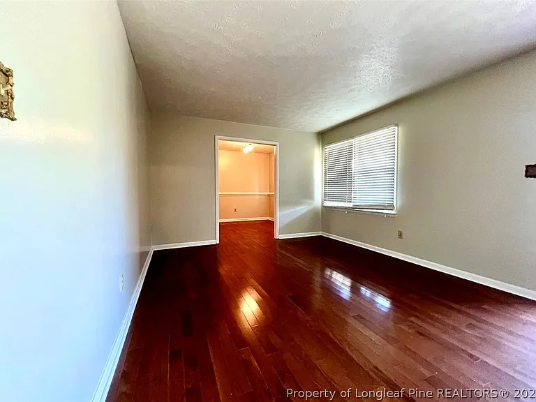 1319 Levy Dr — Photo 3