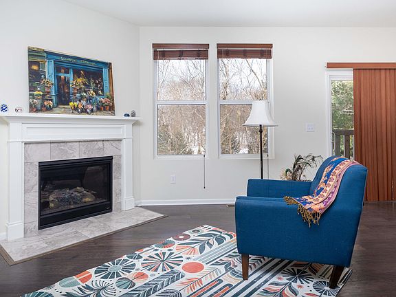 5th image of 2992 Montana Way