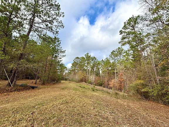 4th image of 235 Private Road 6912