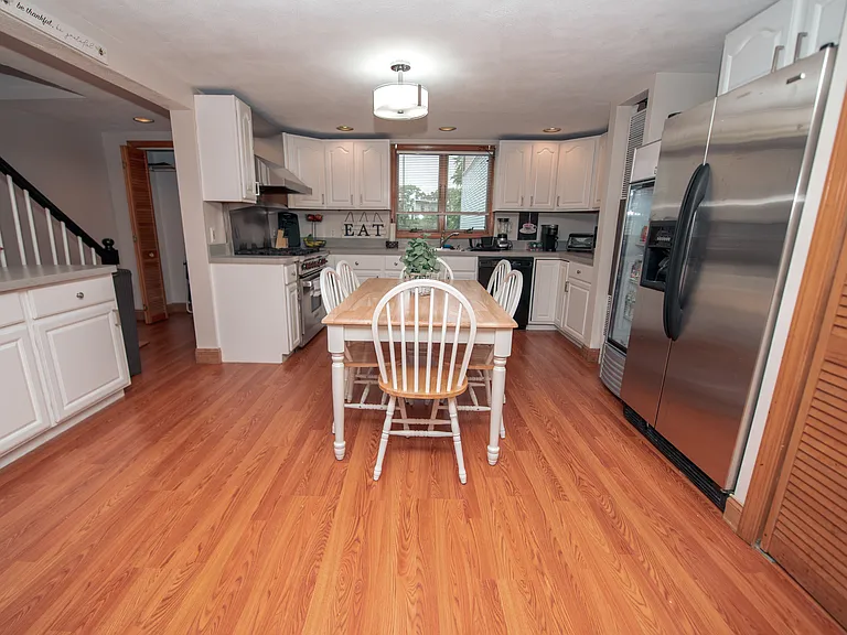 5 Emmet St #2 — Photo 8