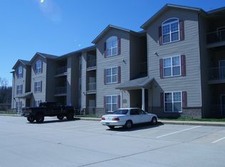 8011 Valle Creek Pkwy UNIT 202, Barnhart, MO 63012