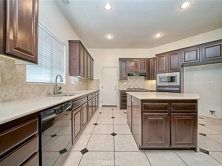 8827 Soothing Ct — Photo 21