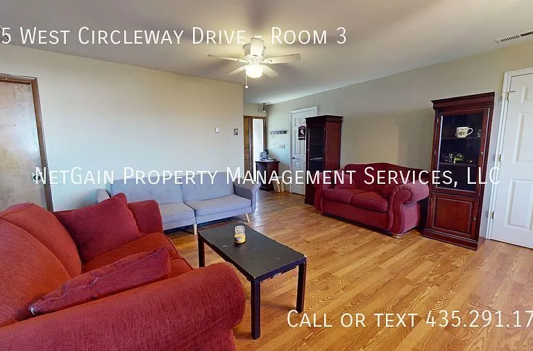 405 W Circleway Dr #3 — Photo 5