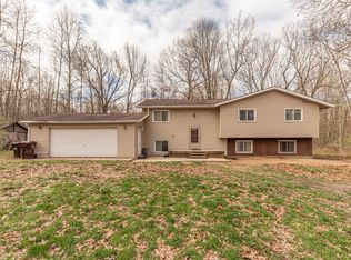 44403 Dunn Rd, Belleville, MI 48111