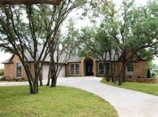 1503 Lakeview Ct, Granbury, TX 76048