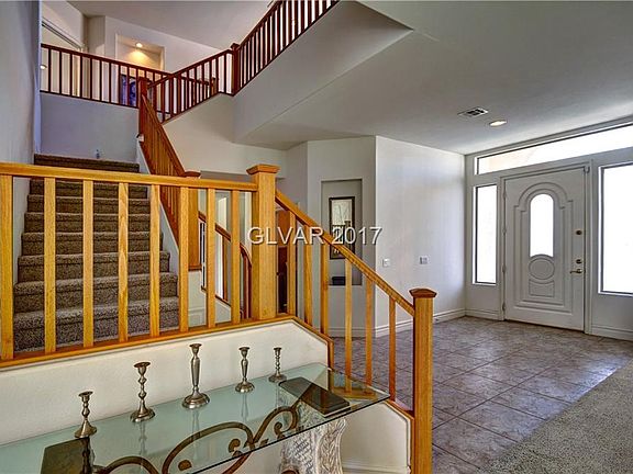 4th image of 81 Chateau Whistler Ct