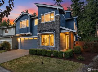 13165 176th Ave E, Orting, WA 98391