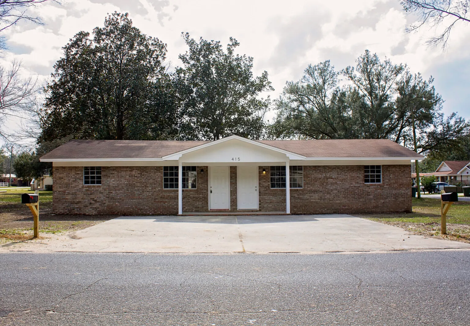 2 bed, 1.0 bath, 800 sqft, $1,175 — Photo 1