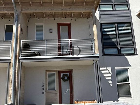 2nd image of 5096 W Putney Hill Rd