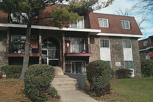 1st image of 580 Hill Dr #3-304