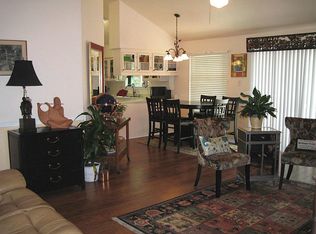 516 Magnolia Bnd, League City, TX 77573