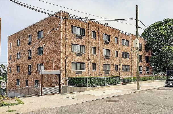 1st image of 79-39 Calamus Ave #1A