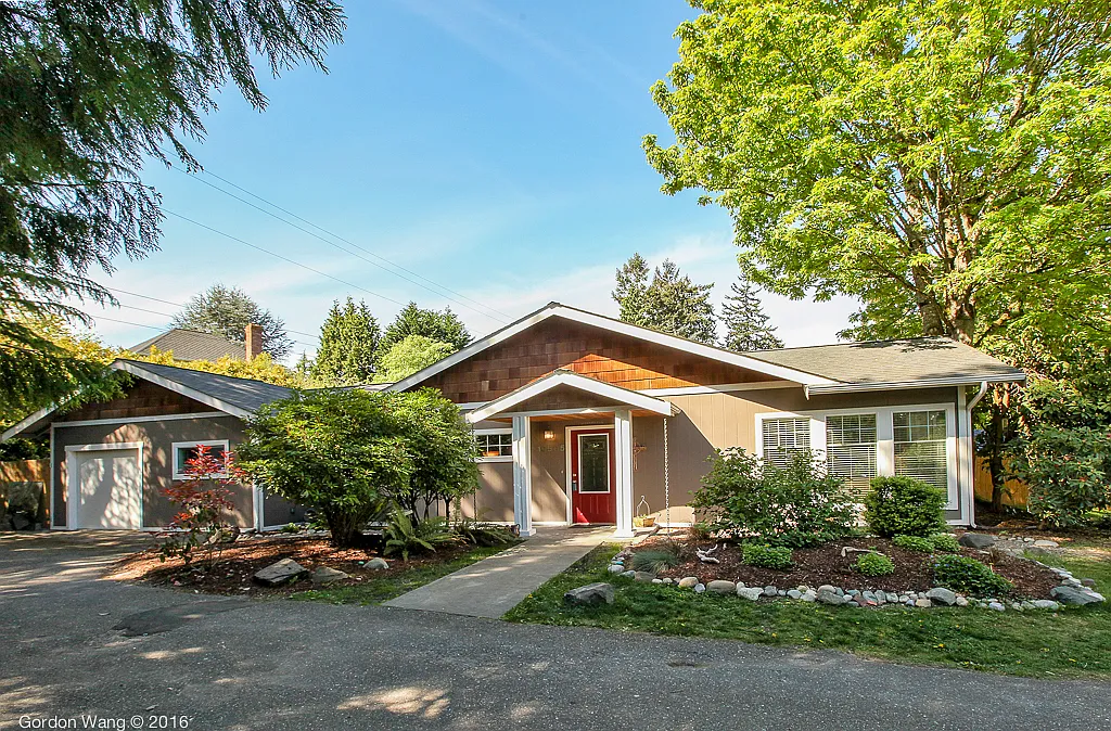 19505 64th Ave NE photo 1