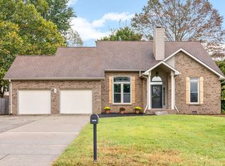1339 N Shadowlawn Ct, Clarksville, TN 37040