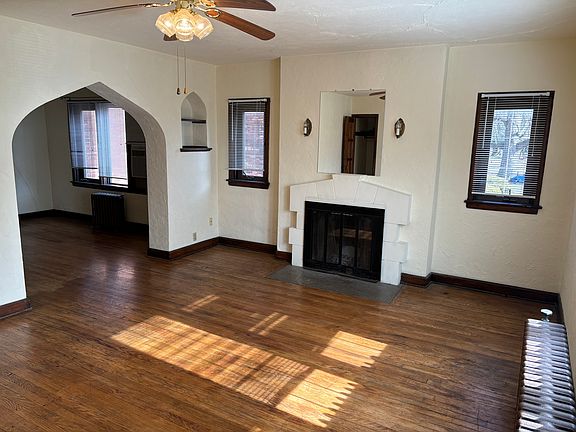 Living room.