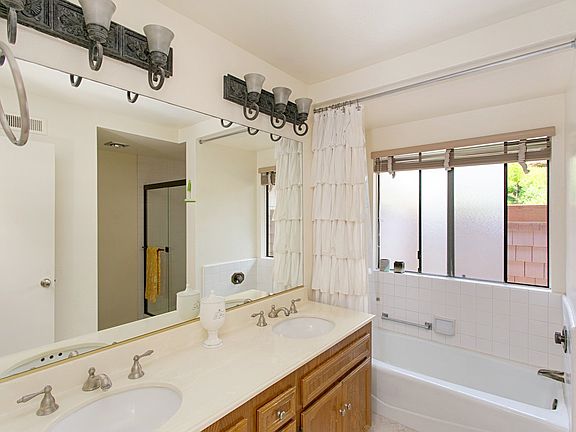 3rd image of 1372 Brewley Ln