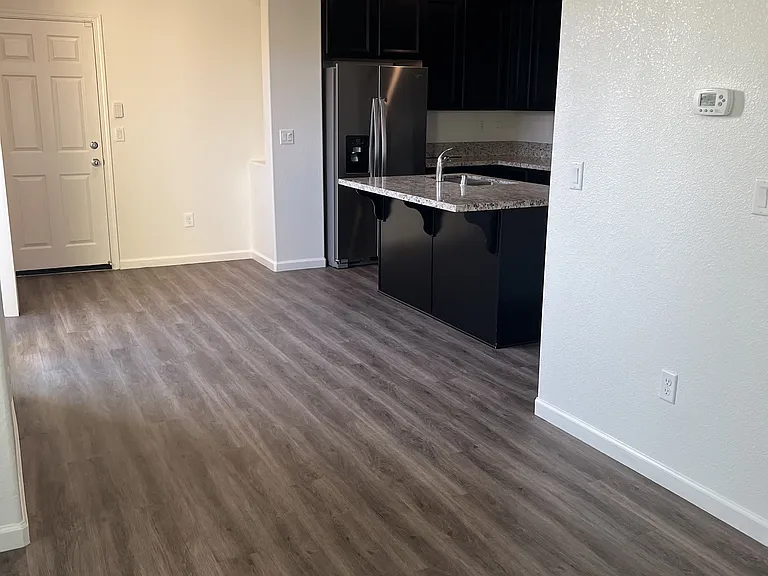 3911 Streamline St — Photo 4