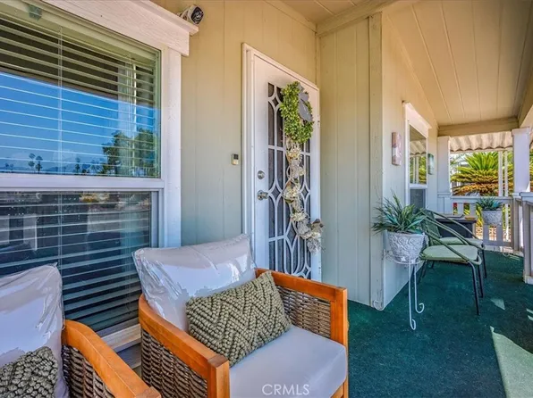 540 Santa Lucia Dr, Hemet, CA 92543