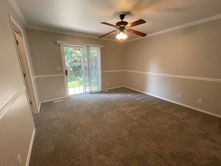 2652 W Sheryl St — Photo 12
