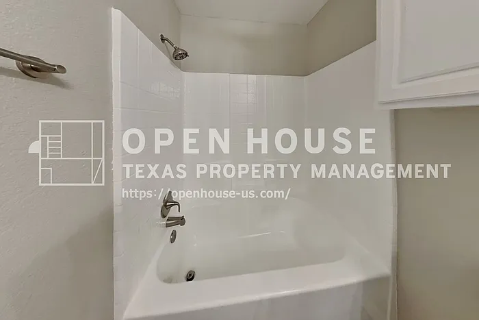 845 Royal Oak Ln — Photo 18