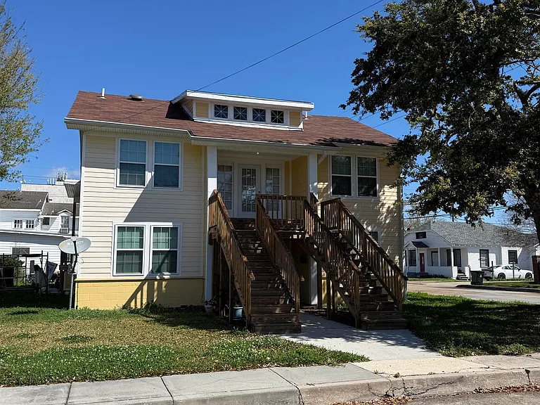 735 School St #A — Photo 11